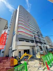 セレニテ江坂グランデ
