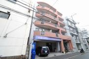 広島電鉄白島線白島駅まで徒歩5分