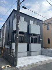 東武伊勢崎・大師線獨協大学前駅まで徒歩12分