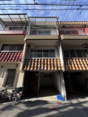 尼崎市長洲西通2丁目連棟戸建
