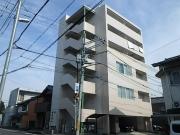 近鉄橿原線橿原神宮前駅まで徒歩4分