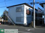 ロイヤルハイツA