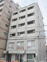 ガーデンフィール中央