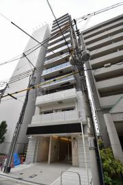 地下鉄中央線堺筋本町駅まで徒歩4分