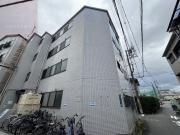 近鉄難波・奈良線河内小阪駅まで徒歩10分