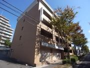 ＪＲ山陽本線明石駅までバス約13分 徒歩3分
