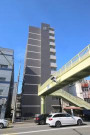 地下鉄長堀鶴見緑地線ドーム前千代崎駅まで徒歩3分