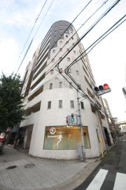 地下鉄中央線阿波座駅まで徒歩5分