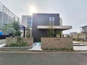 Y′s F Residence II