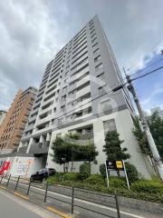 地下鉄四つ橋線四ツ橋駅まで徒歩8分