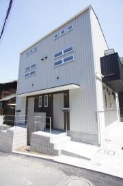 ＪＲ横須賀線鎌倉駅まで徒歩12分