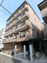 南海本線岸里玉出駅まで徒歩2分