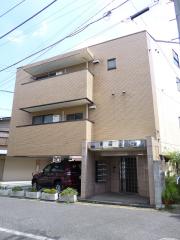 東急田園都市線駒沢大学駅まで徒歩12分