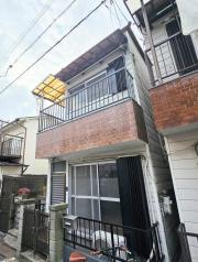 瓢箪山町16-15貸家