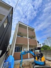 南海本線湊駅まで徒歩4分