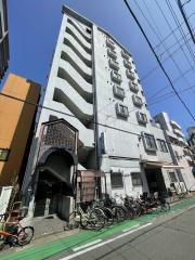 地下鉄西神・山手線湊川公園駅まで徒歩8分