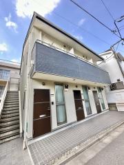 D-House
