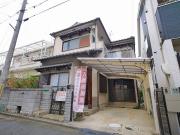 ＪＲ関西本線大和小泉駅までバス約8分 徒歩4分