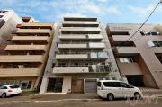 S-RESIDENCE近代美術館前