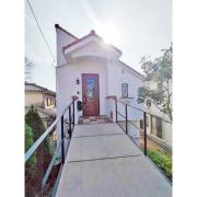 横浜市中区竹之丸戸建