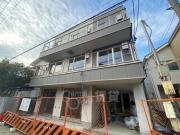 阪急宝塚線石橋阪大前駅まで徒歩12分