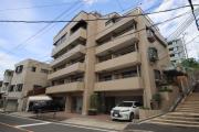 マンション悠山