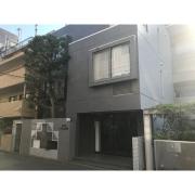 ＪＲ山手線原宿駅まで徒歩9分