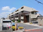 阪急京都線高槻市駅までバス約15分 徒歩2分