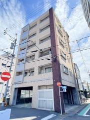 鹿児島市電唐湊線中洲通駅まで徒歩5分