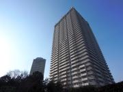 RICイーストコート参番街101号棟