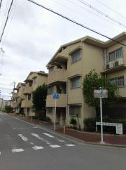 榎元町団地2棟