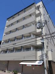 地下鉄中央線緑橋駅まで徒歩10分