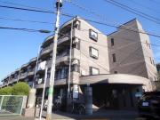 ＪＲ中央線吉祥寺駅までバス約18分 徒歩4分