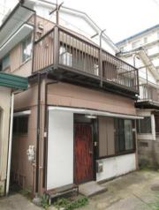 日の出町2丁目貸家