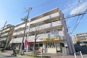 阪急千里線千里山駅まで徒歩17分