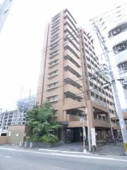 クレタ県庁前