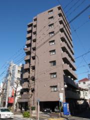 ルーブル旗の台