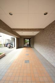 北九州モノレール香春口三萩野駅まで徒歩6分