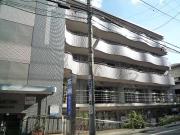 東急田園都市線三軒茶屋駅まで徒歩4分