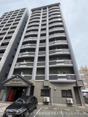 ロイヤルトレンディ