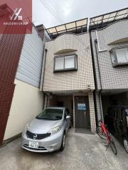 岸田堂南町貸家