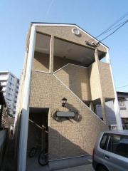 地下鉄七隈線渡辺通駅まで徒歩7分