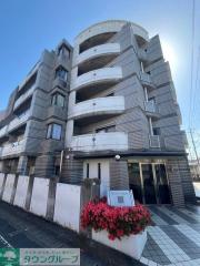 西鉄天神大牟田線高宮駅までバス約12分 徒歩3分