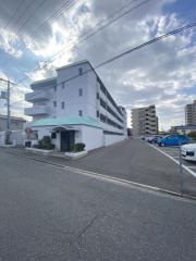 グローバル五日市中央
