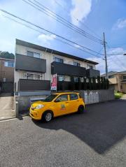 小田急小田原線東海大学前駅まで徒歩16分