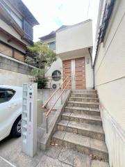 南海高野線岸里玉出駅まで徒歩4分