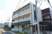 東武伊勢崎・大師線竹ノ塚駅まで徒歩15分