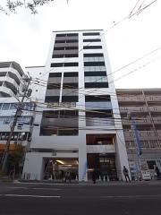 西鉄天神大牟田線西鉄平尾駅まで徒歩5分