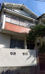 朝霧南町4丁目貸家