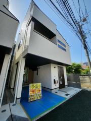 ＪＲ山手線新大久保駅まで徒歩10分